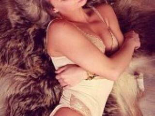 エロティックなビデオチャット rapunzzel