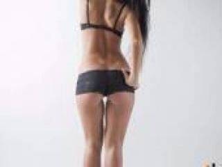 エロティックなビデオチャット rashmy