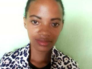 エロティックなビデオチャット Razafihaja