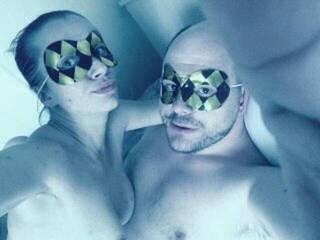 エロティックなビデオチャット Razvratnichki