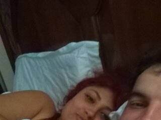 エロティックなビデオチャット realsexcouple