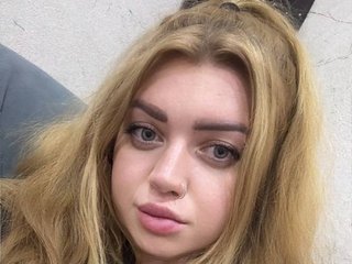 エロティックなビデオチャット RedMadonna