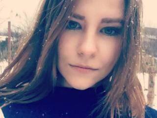 エロティックなビデオチャット reginasky