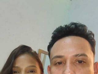 エロティックなビデオチャット RianYSusy