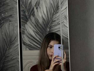 エロティックなビデオチャット MysticalLola