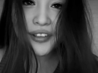 エロティックなビデオチャット RobbieBrunjes