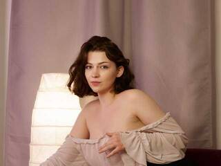 エロティックなビデオチャット Liralei