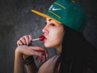 エロティックなビデオチャット roksis1