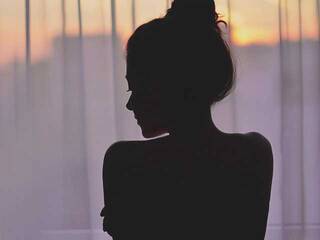 エロティックなビデオチャット RosaleeThea