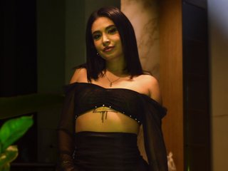 エロティックなビデオチャット RosalineBenz