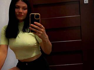 エロティックなビデオチャット RoseHotty