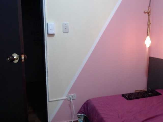 ブロードキャストスクリーンショット ROUUSSEE