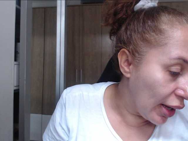 ブロードキャストスクリーンショット RoxanaMilf