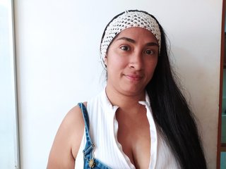 エロティックなビデオチャット RoxannaJones