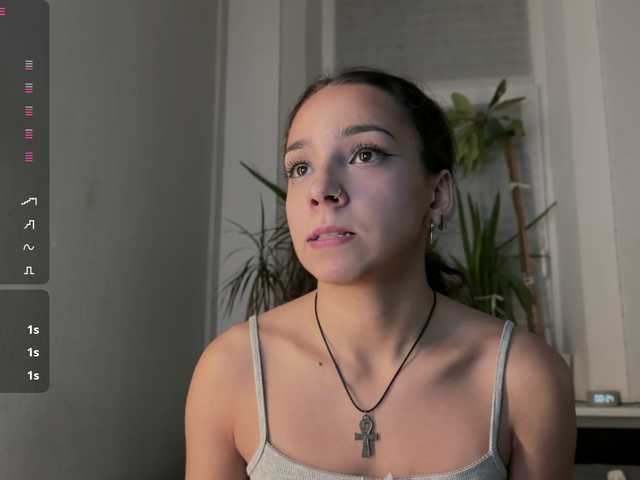 ブロードキャストスクリーンショット roxieflexie