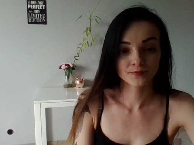 ブロードキャストスクリーンショット RoxiSexy