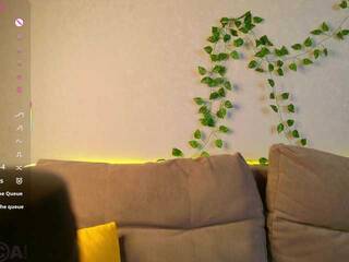 エロティックなビデオチャット Roxy-Sunny