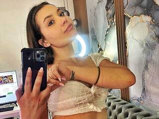 エロティックなビデオチャット RubyxBanks