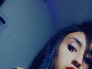 エロティックなビデオチャット Saamaraa