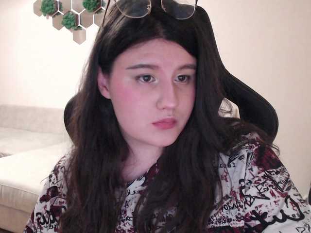 ブロードキャストスクリーンショット SaanviUwU