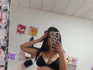 エロティックなビデオチャット sahmara1