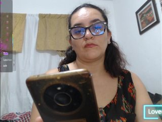 エロティックなビデオチャット SaimaJayeb