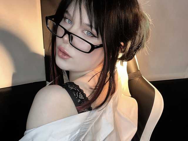 プロフィールの写真 Linniellym