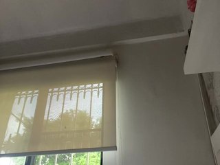 エロティックなビデオチャット SallyeLeins