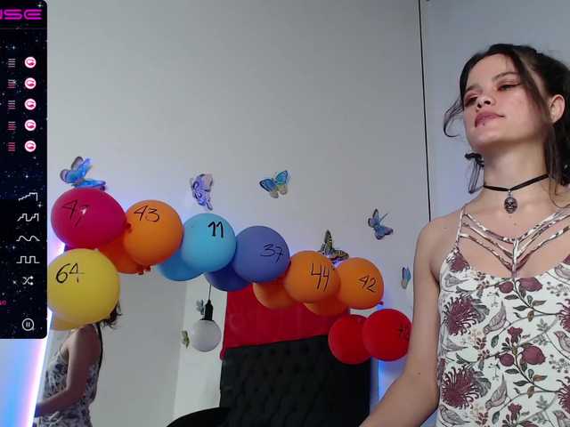 写真 salo-smith Play with my balloon Each one Contine a great show