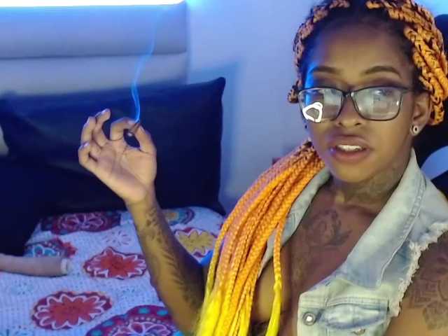 ブロードキャストスクリーンショット samantaafox