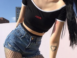 エロティックなビデオチャット SamanthaMejier
