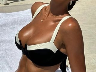 エロティックなビデオチャット Samara-hot24