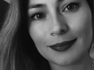 エロティックなビデオチャット Samysexx6918