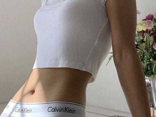 エロティックなビデオチャット Sandra-0