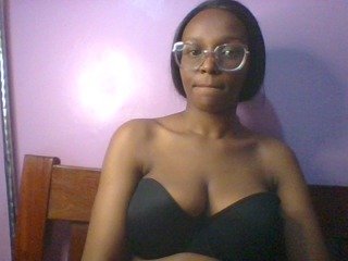 エロティックなビデオチャット Sandra356