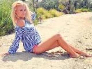 エロティックなビデオチャット sandradj