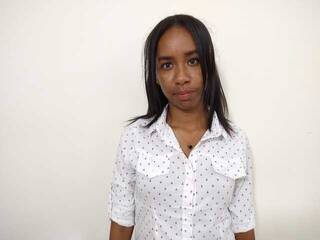 エロティックなビデオチャット SandyQueen1