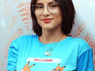 エロティックなビデオチャット sara-jones