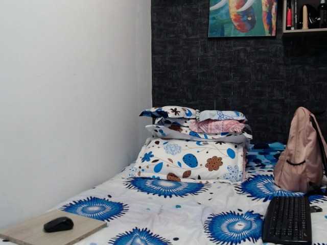 ブロードキャストスクリーンショット Sara1Sofia22