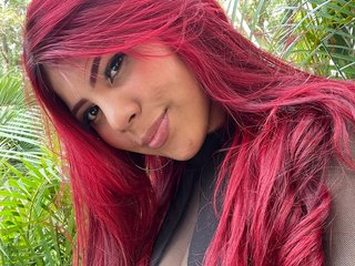エロティックなビデオチャット Sara4jones