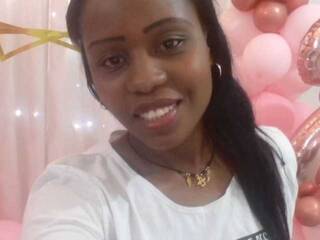 エロティックなビデオチャット Sara72