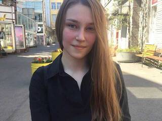 エロティックなビデオチャット SarahIcemann