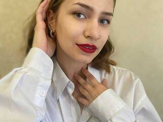 エロティックなビデオチャット SaraParK