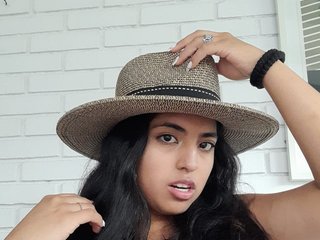 エロティックなビデオチャット SaritaDavis1
