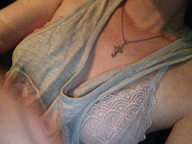 ブロードキャストスクリーンショット Sasha-Model2