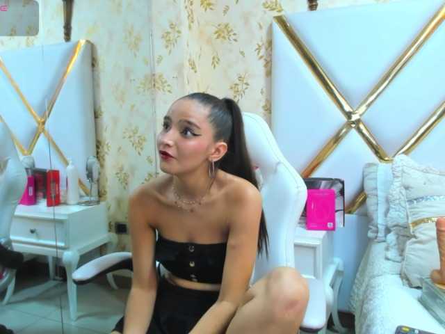 ブロードキャストスクリーンショット SashaaFerrer