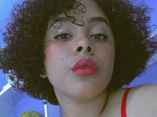 エロティックなビデオチャット SashaStonee