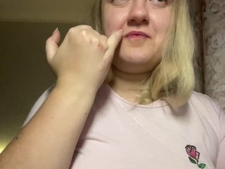 エロティックなビデオチャット SashulyaAsd