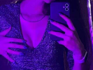 エロティックなビデオチャット sav-savi