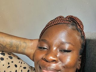 エロティックなビデオチャット Secymelanin